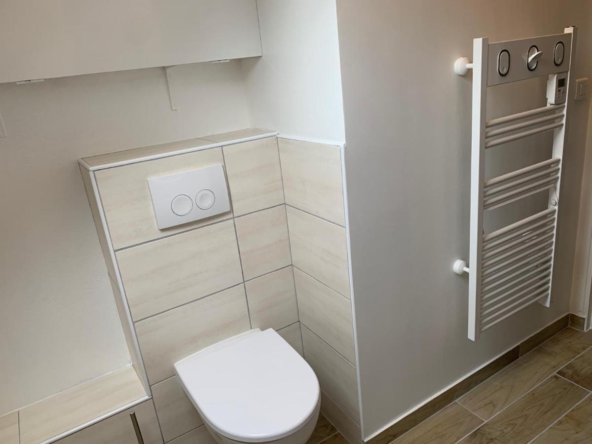 T2 - Au Calme Royaloire - Chateau A Vue - Luxe, Renove Blois Exterior foto