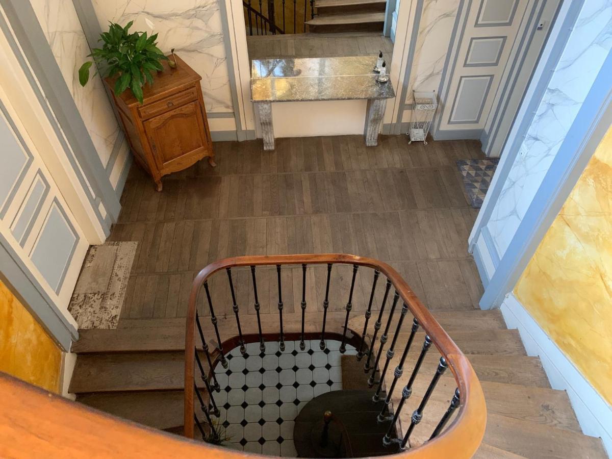 T2 - Au Calme Royaloire - Chateau A Vue - Luxe, Renove Blois Exterior foto
